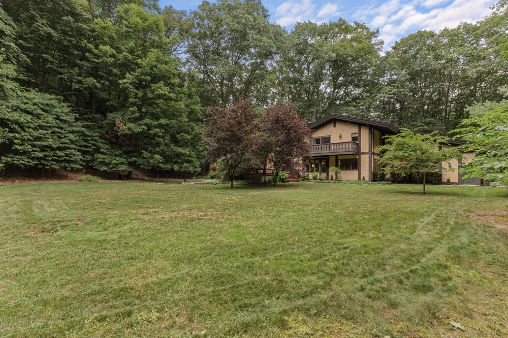 12879 Lakeshore Drive Grand Haven Charter Township, MI 49417