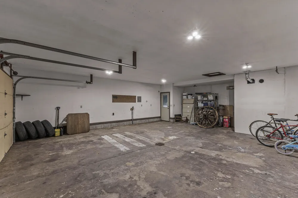 12879 Lakeshore Drive Grand Haven Charter Township, MI 49417
