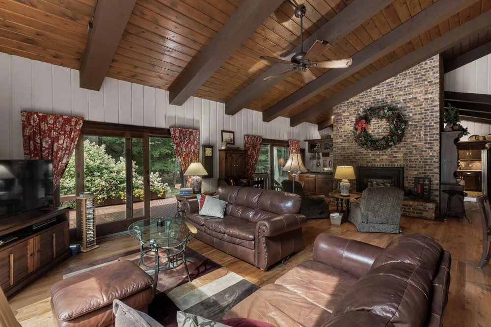12879 Lakeshore Drive Grand Haven Charter Township, MI 49417