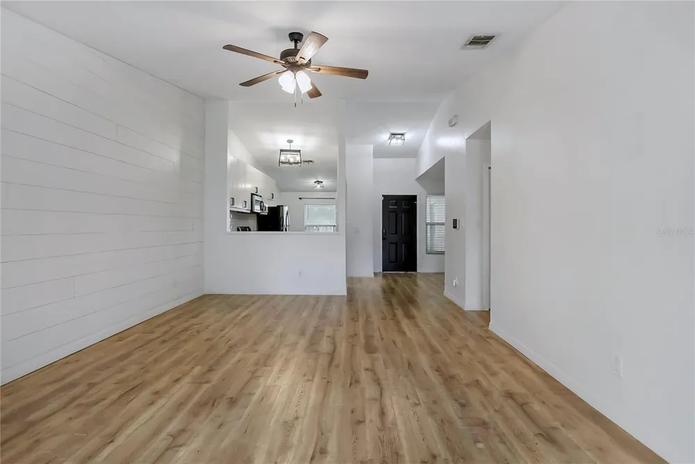 1107 COVINGTON STREET Oviedo, FL 32765