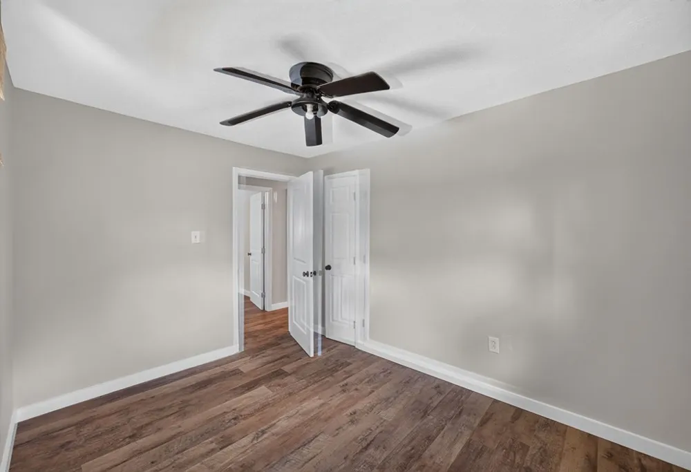 221 England Hollow Rd Gainesboro, TN 38562