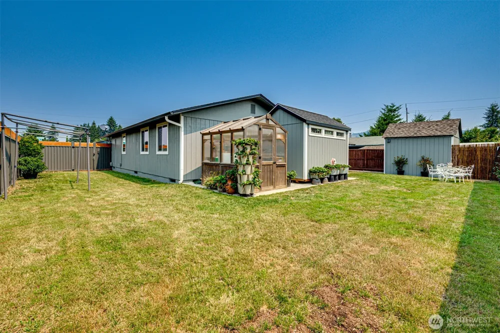 353 Shear Street SW Castle Rock, WA 98611
