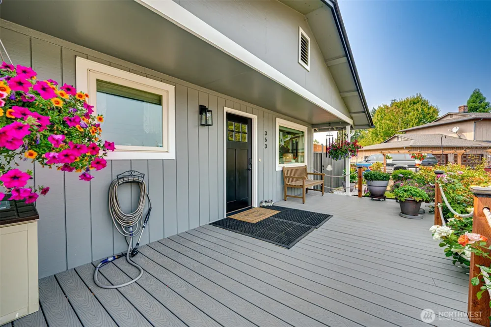 353 Shear Street SW Castle Rock, WA 98611
