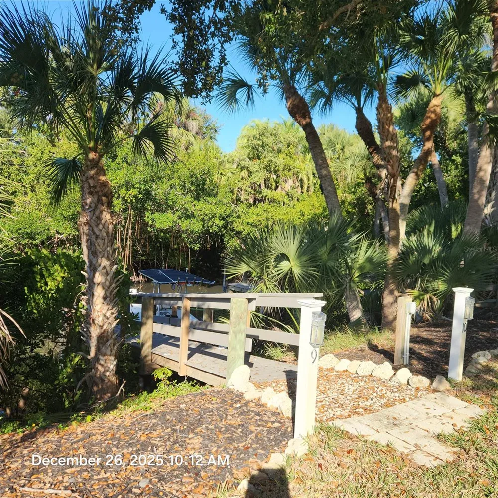 524 SARABAY ROAD Osprey, FL 34229