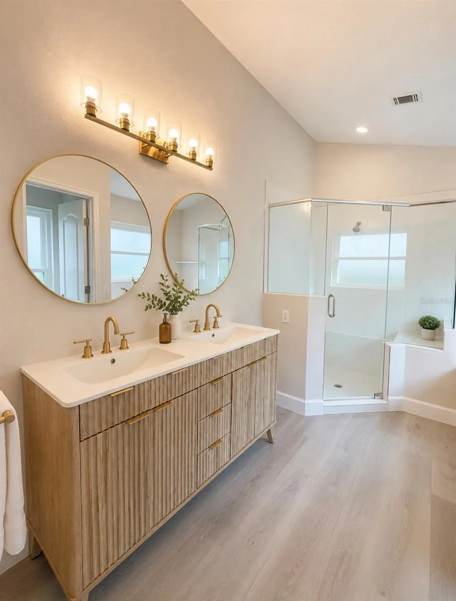 731 FORESTGREEN COURT Orlando, FL 32828