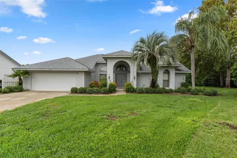 3225 GLENWOOD CIRCLE