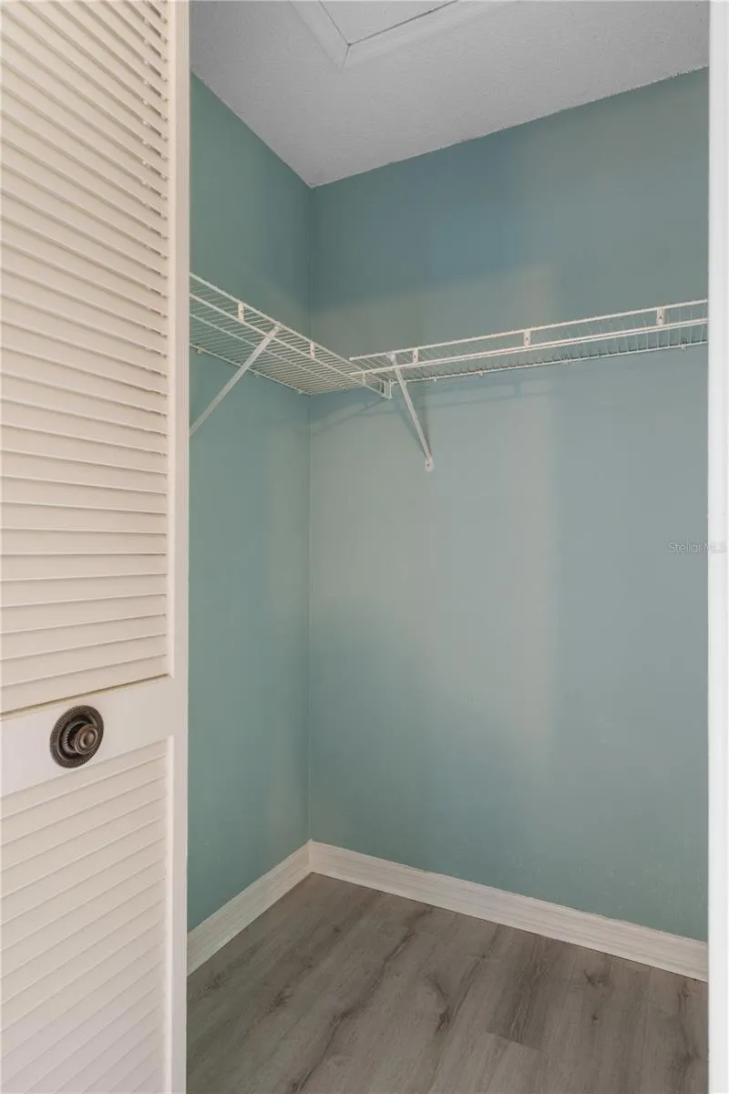 3225 GLENWOOD CIRCLE Holiday, FL 34691