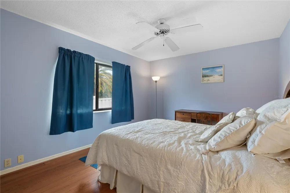 3225 GLENWOOD CIRCLE Holiday, FL 34691