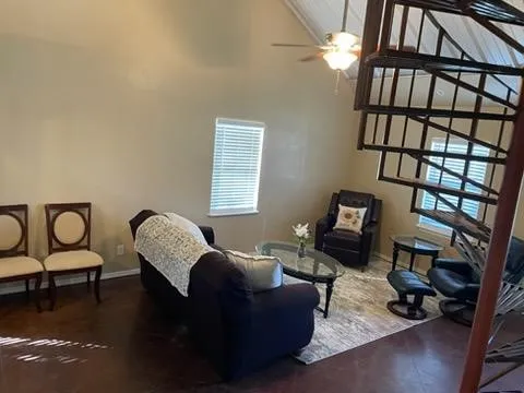 606 E Clifton Street Stephenville, TX 76401