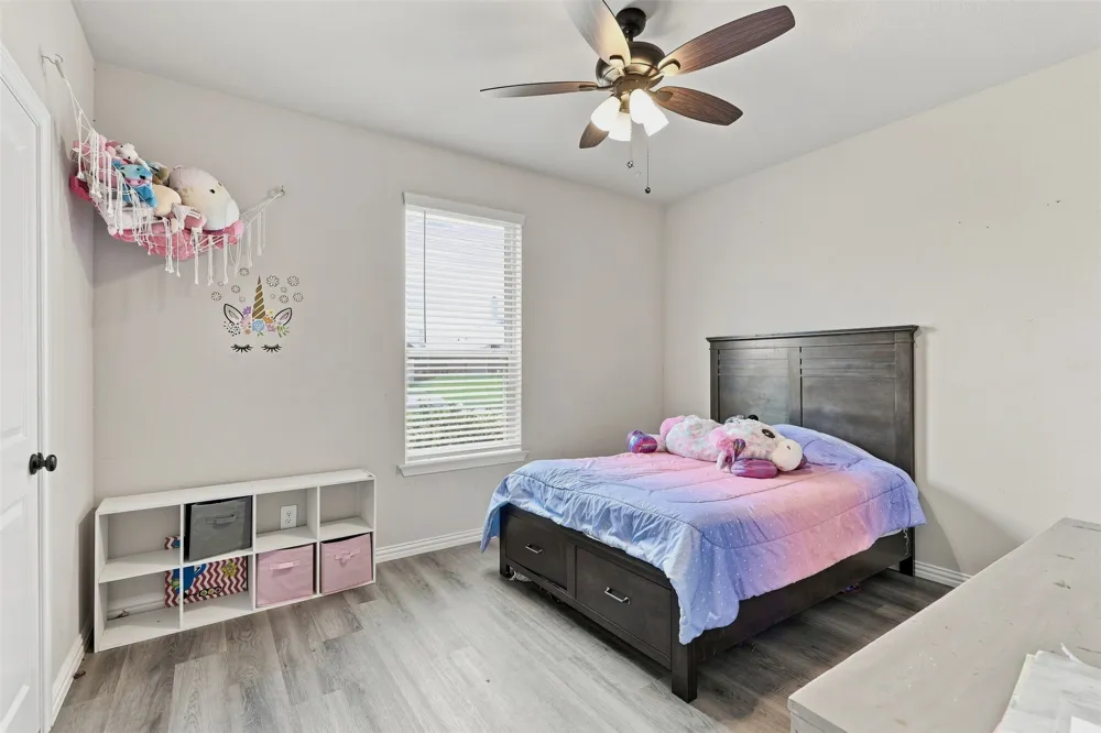632 Steerman Court Saginaw, TX 76179