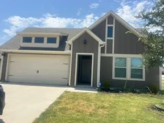 11129 Pond View Court