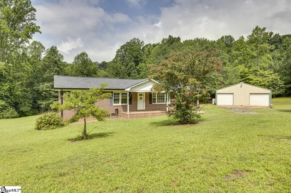 161 Academy Drive Pickens, SC 29671