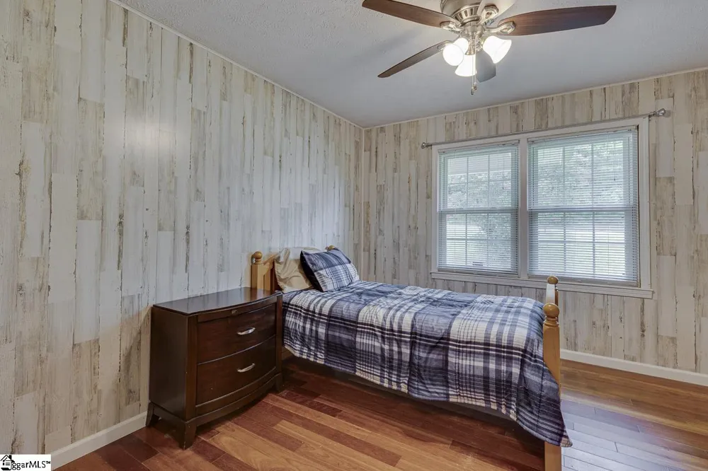 161 Academy Drive Pickens, SC 29671