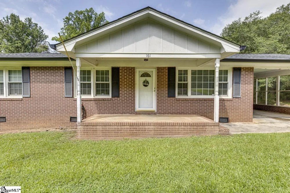 161 Academy Drive Pickens, SC 29671