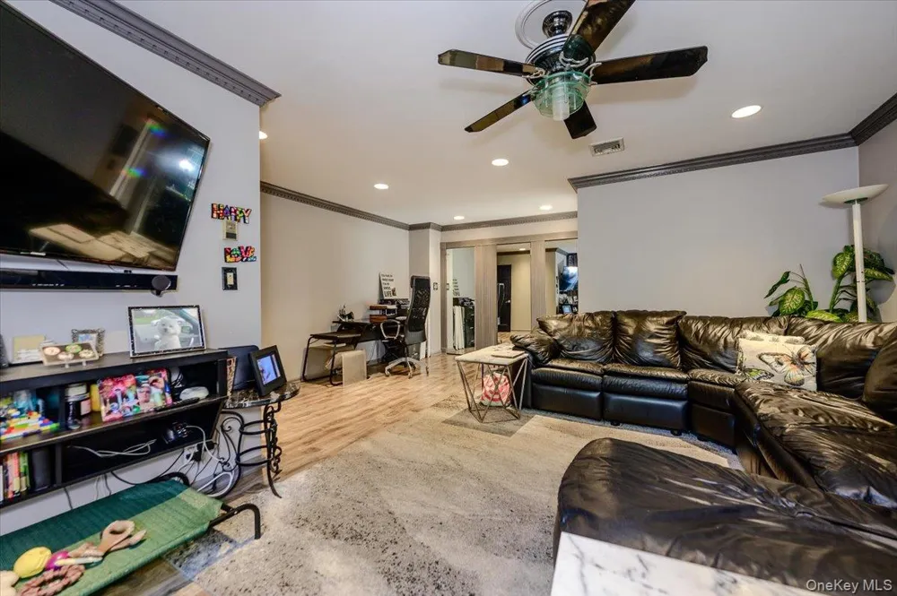 928 Northfield Road Woodmere, NY 11598