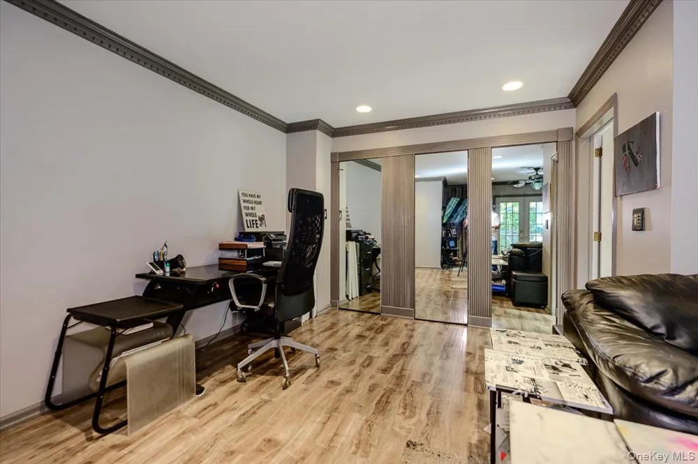 928 Northfield Road Woodmere, NY 11598