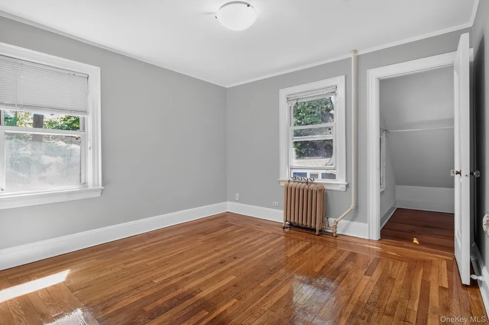 24640 Alameda Avenue Little Neck, NY 11362