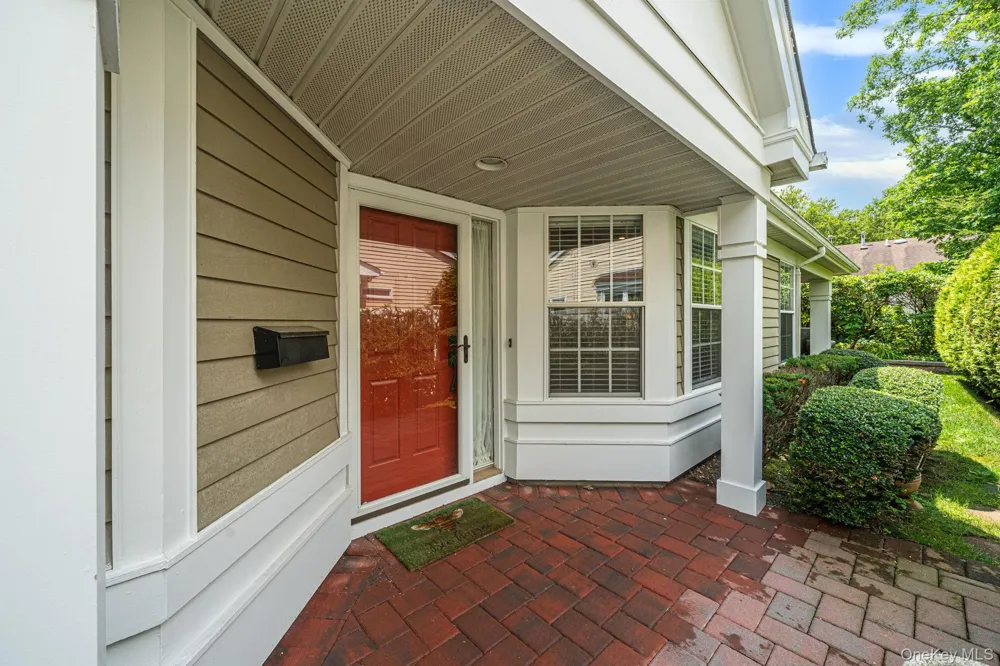 276 Glen Drive Ridge, NY 11961