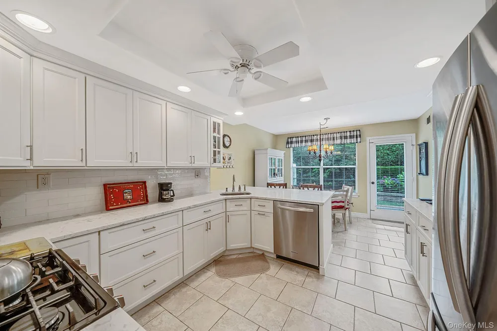 276 Glen Drive Ridge, NY 11961