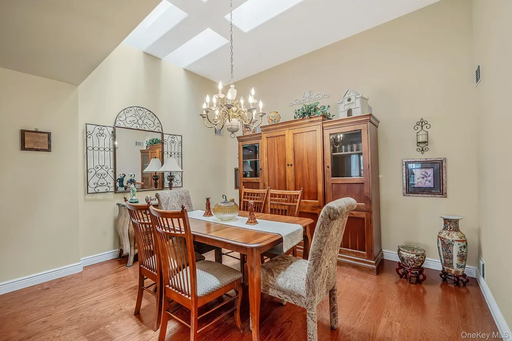 276 Glen Drive Ridge, NY 11961