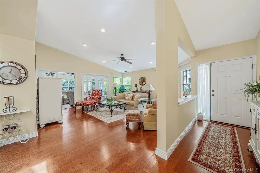276 Glen Drive Ridge, NY 11961