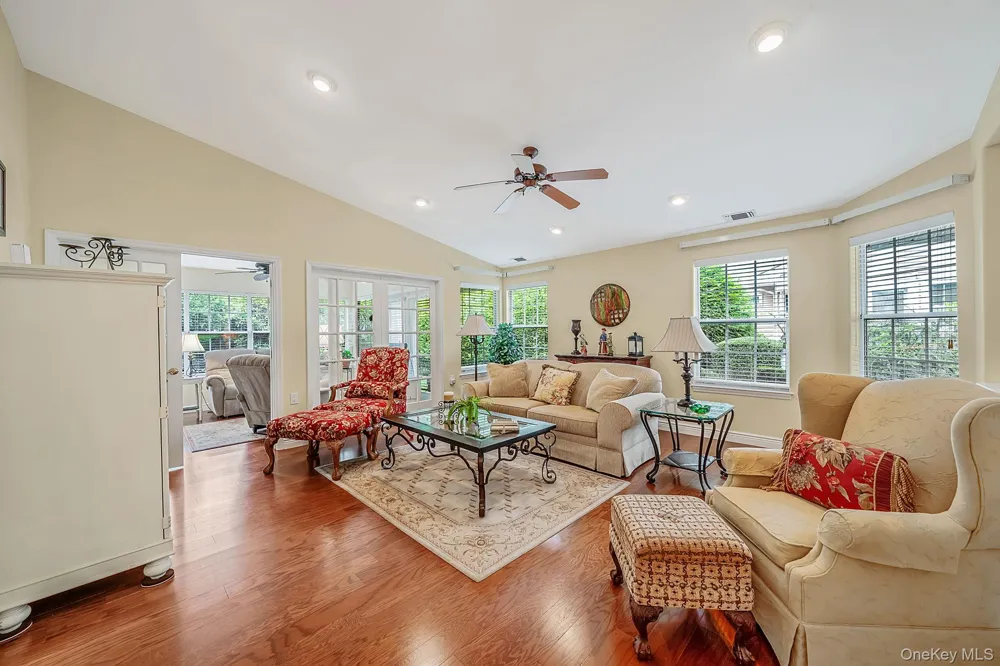 276 Glen Drive Ridge, NY 11961