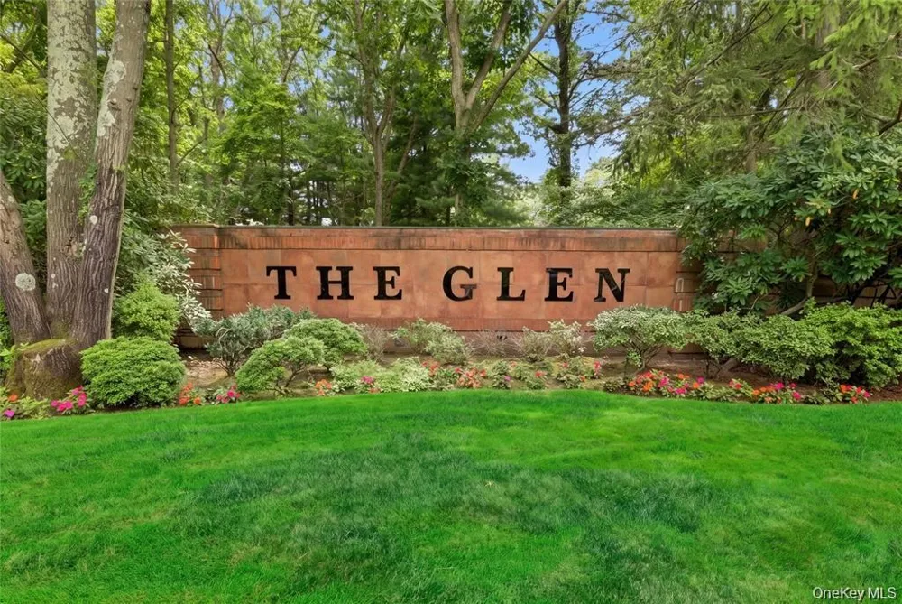 276 Glen Drive Ridge, NY 11961