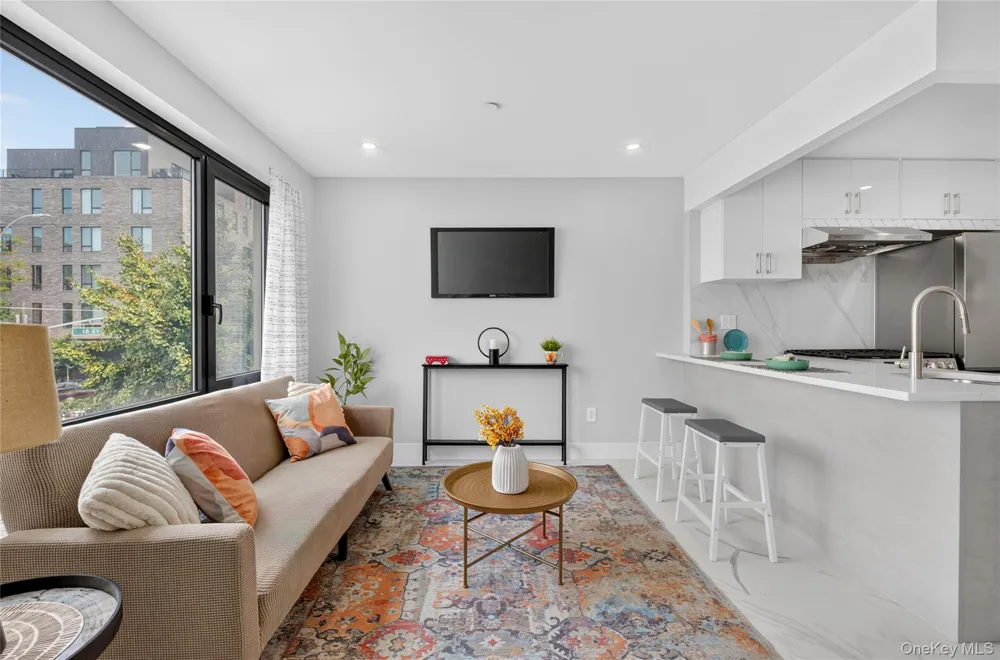 643 5th Avenue #6B Brooklyn, NY 11215