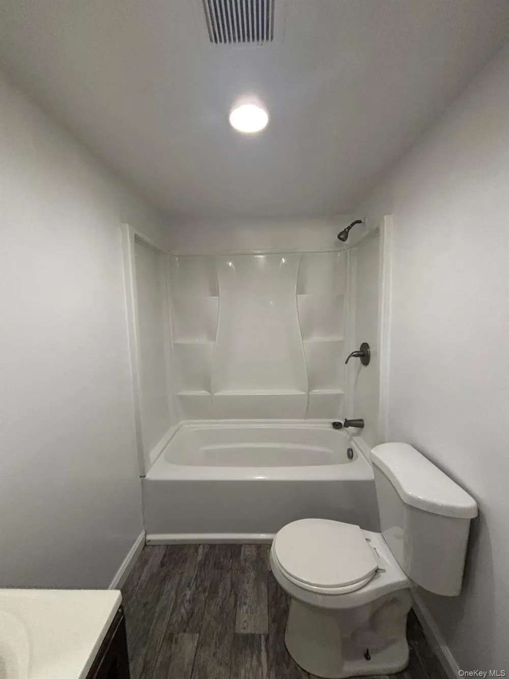 141 Huguenot Drive Mastic Beach, NY 11951