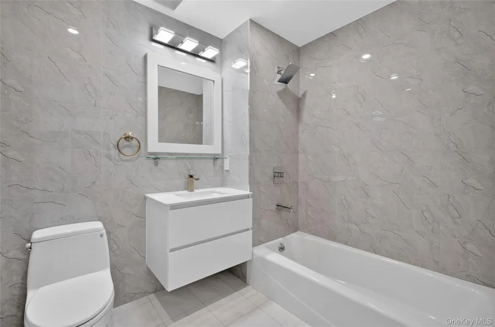 643 5th Avenue #4A Brooklyn, NY 11215