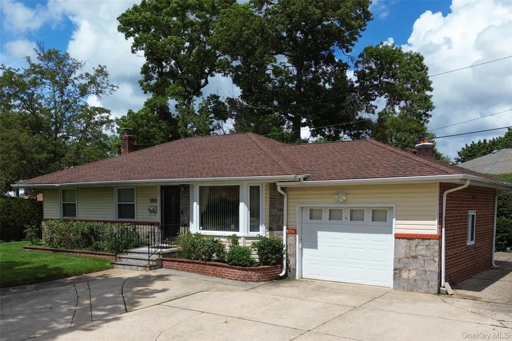 108 Marcus Avenue New Hyde Park, NY 11040