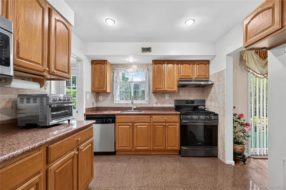 108 Marcus Avenue New Hyde Park, NY 11040