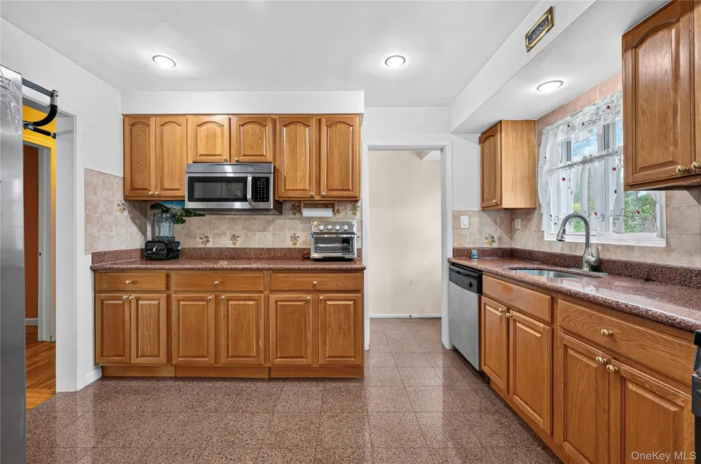 108 Marcus Avenue New Hyde Park, NY 11040