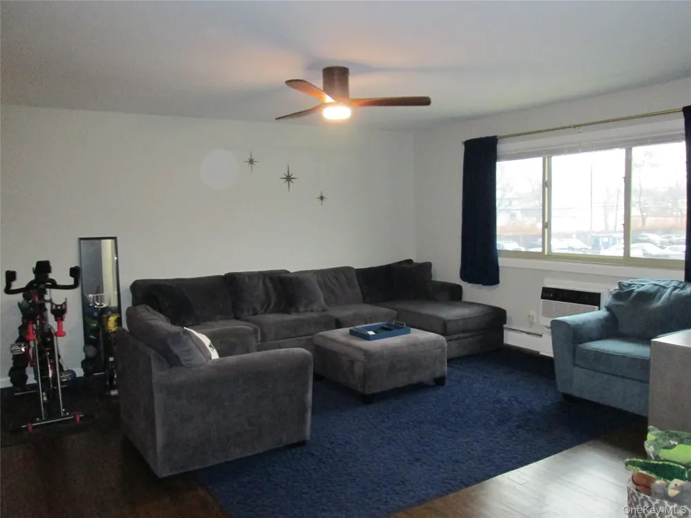 2435 Union Boulevard #7B Islip, NY 11751