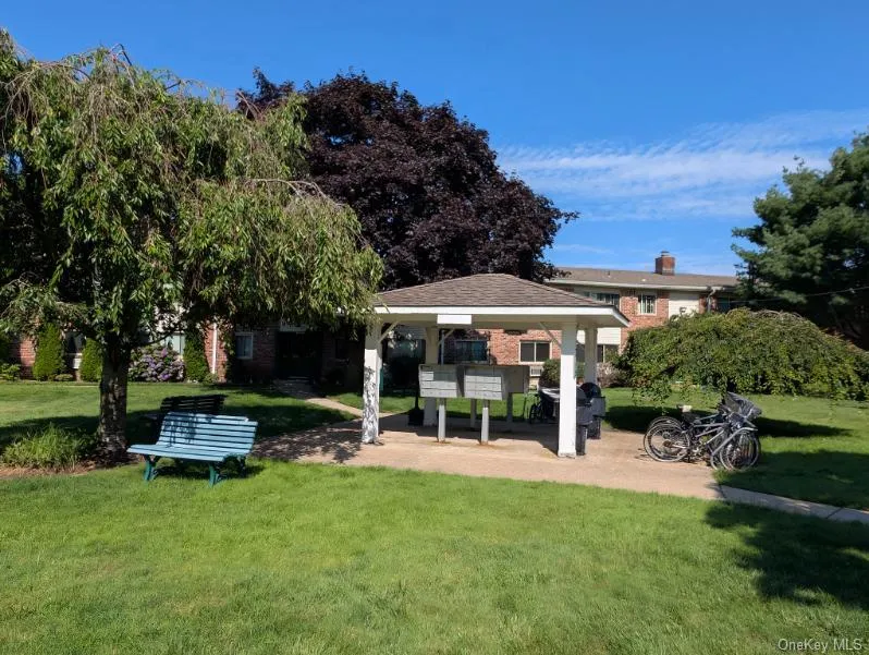 2435 Union Boulevard #7B Islip, NY 11751