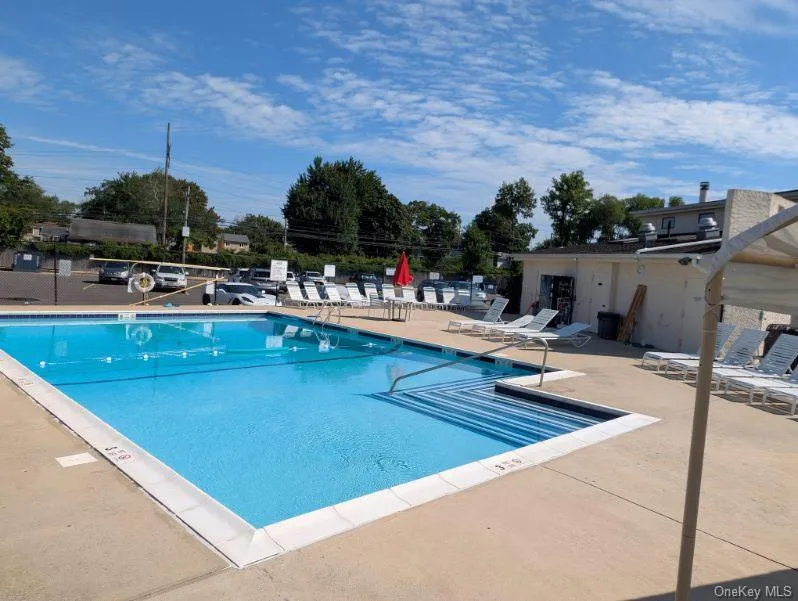 2435 Union Boulevard #7B Islip, NY 11751