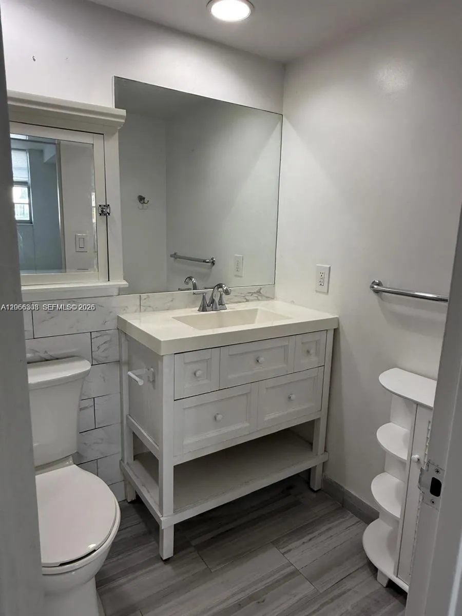 3001 S Ocean Dr #107 Hollywood, FL 33019