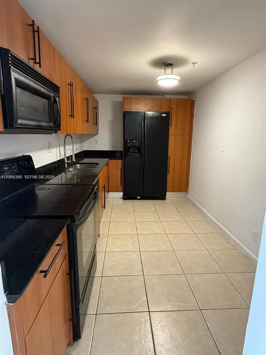 3001 S Ocean Dr #107 Hollywood, FL 33019