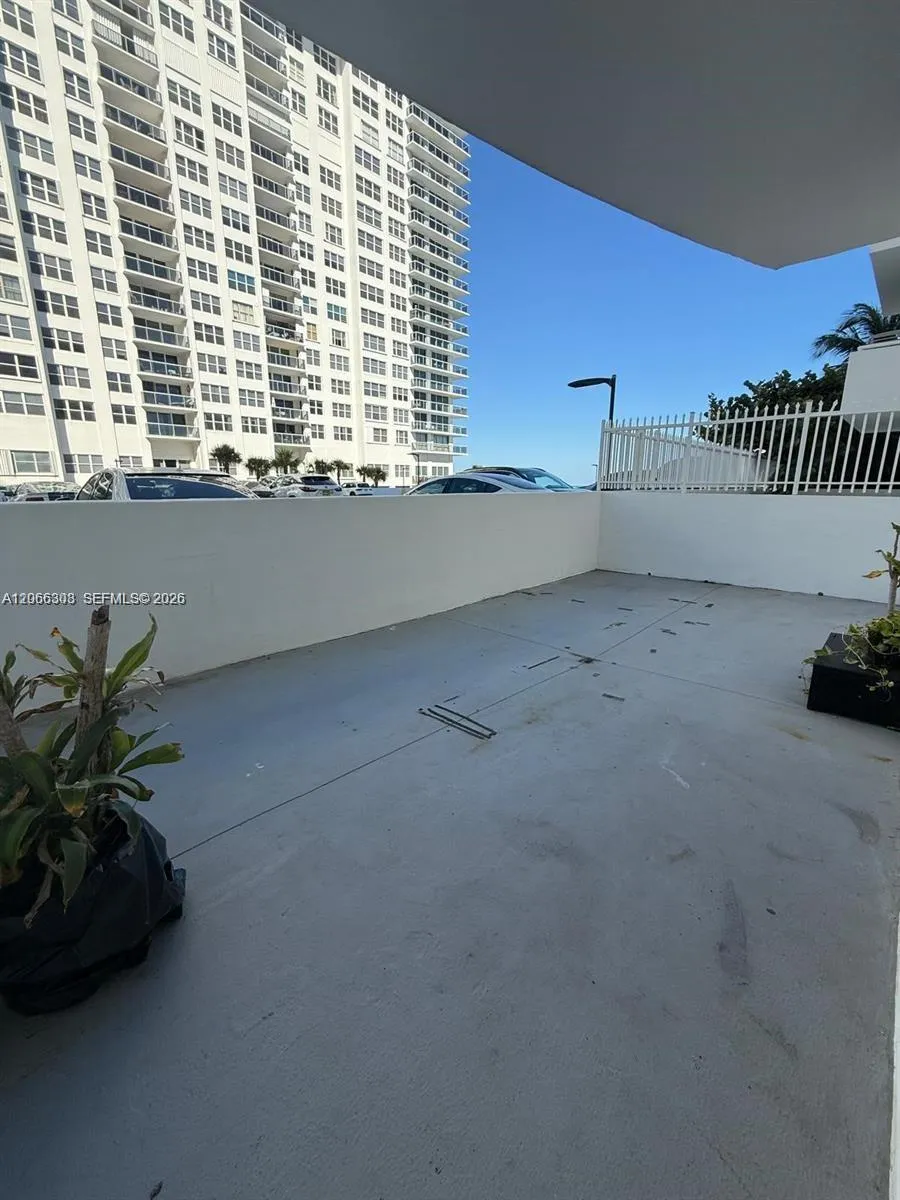 3001 S Ocean Dr #107 Hollywood, FL 33019