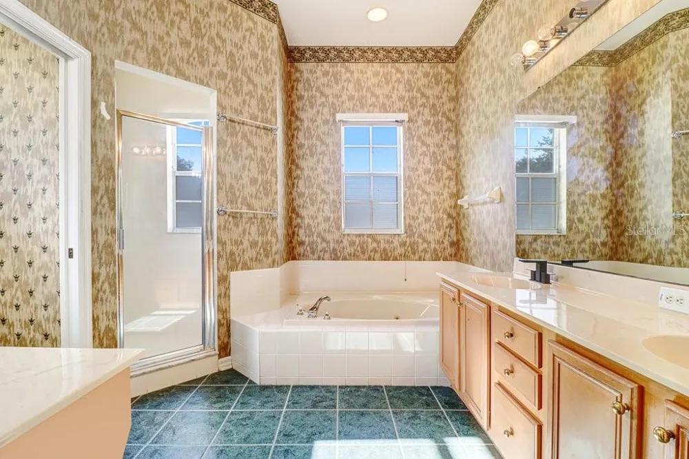 3029 MINUTEMAN LANE Brandon, FL 33511
