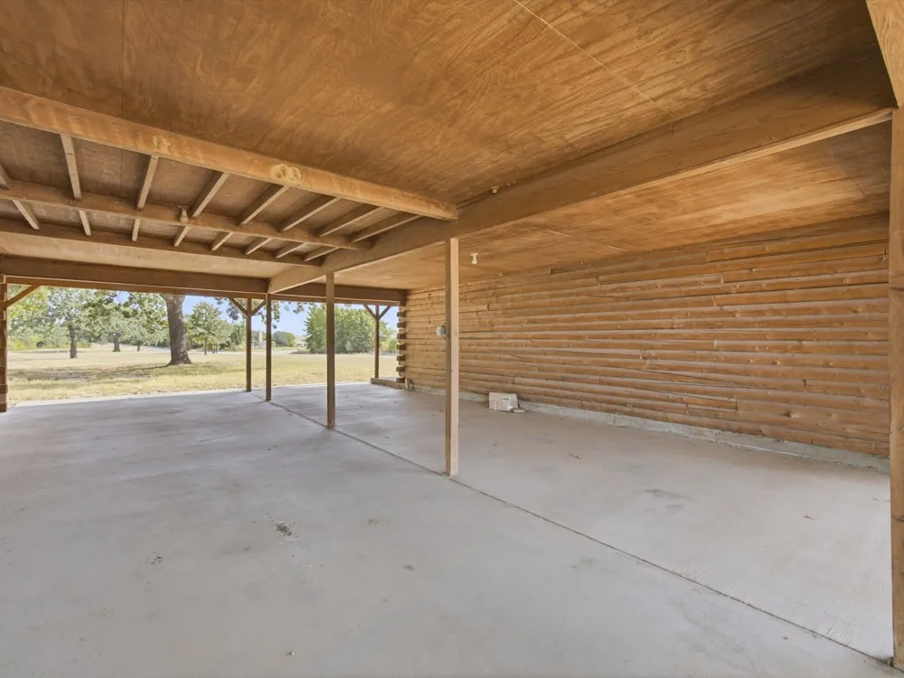 12116 E Fm 174 Bowie, TX 76230