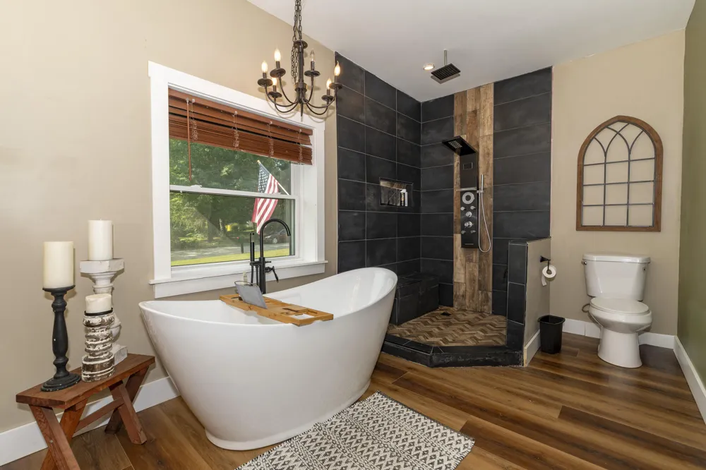 105 Dogwood Circle Dowagiac, MI 49047