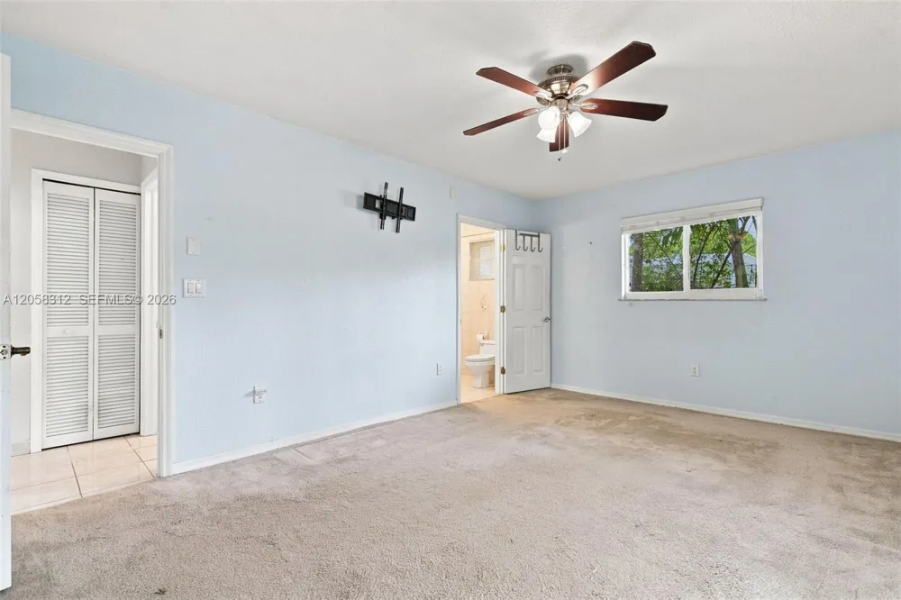 701 Westward Dr Miami Springs, FL 33166
