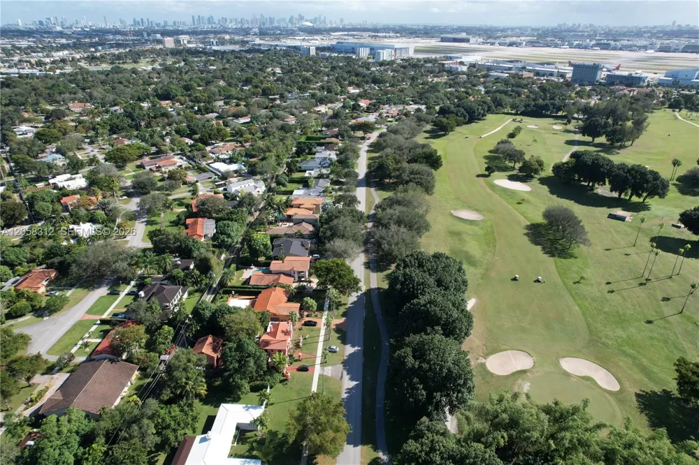 701 Westward Dr Miami Springs, FL 33166