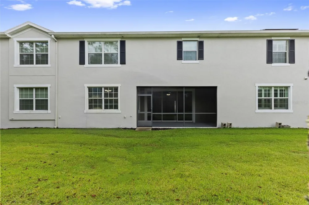 20542 GRAND VISTA LANE Tampa, FL 33647
