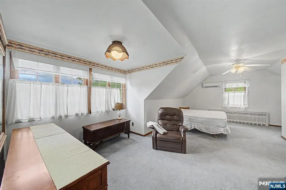 812 Mountain Avenue Wyckoff, NJ 07481