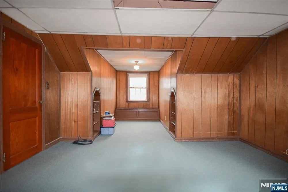 441-443 9th Avenue Paterson, NJ 07514