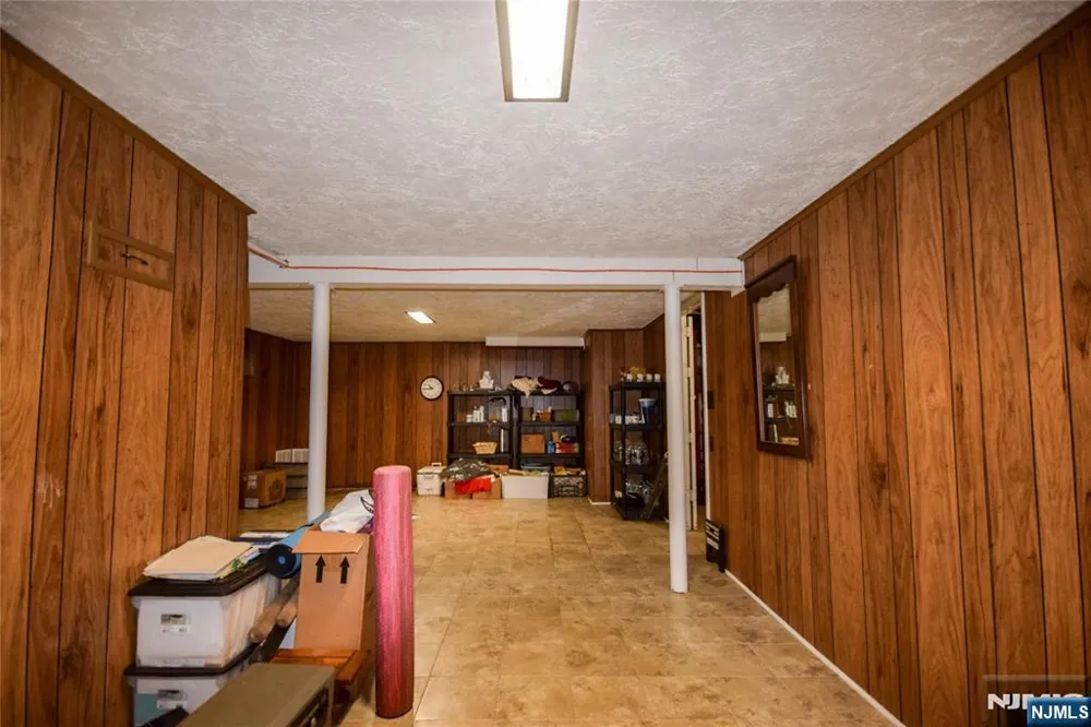 441-443 9th Avenue Paterson, NJ 07514