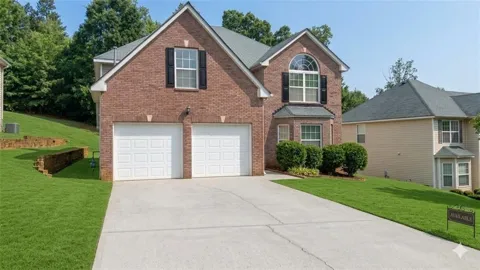 3155 Hunting Creek Pass