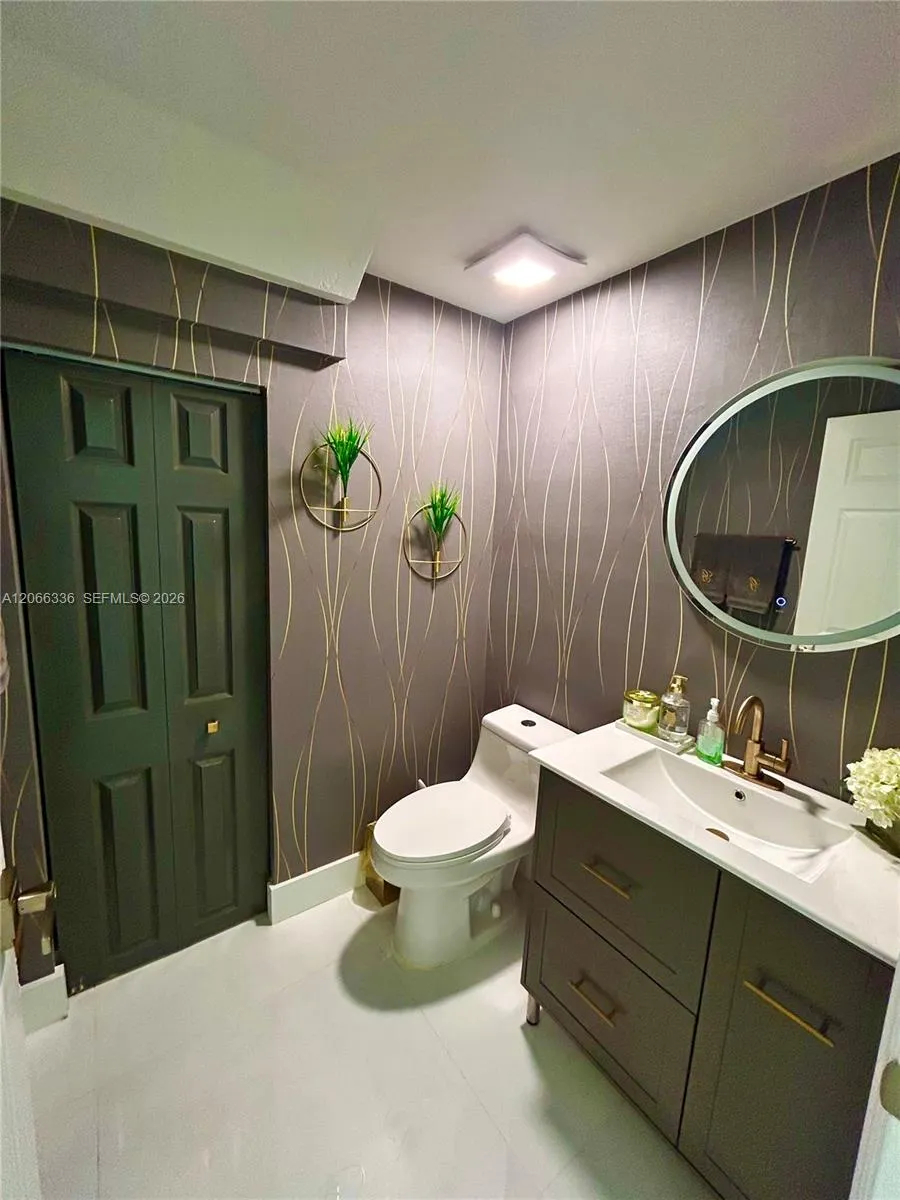 17506 SW 153rd Ct Miami, FL 33187